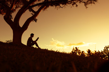 【31省昨增确诊1500例,31省昨日新增确诊病例14例】